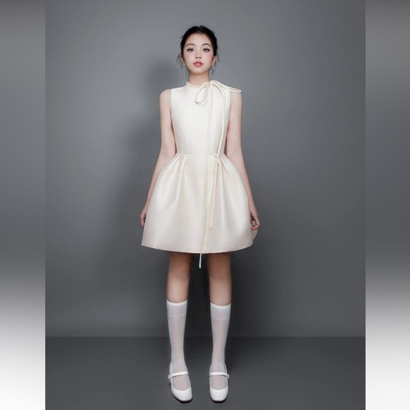 Giana Pearl Mini Dress - Picture 4 of 6